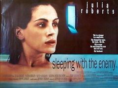 电影与敌共眠在线观看,揭秘战地谍影下的生死较量  第2张 电影与敌共眠在线观看,揭秘战地谍影下的生死较量  第2张