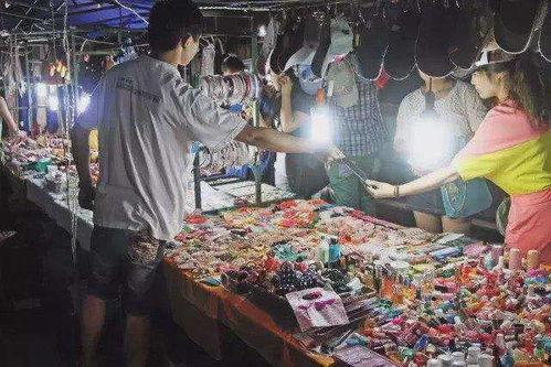 炒地摊女生爆料视频,揭秘幕后真相  第3张 炒地摊女生爆料视频,揭秘幕后真相  第3张