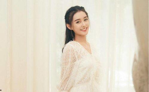 娱乐圈爆料蒋依依是谁呀,蒋依依是谁?揭秘童星转型之路  第3张 娱乐圈爆料蒋依依是谁呀,蒋依依是谁?揭秘童星转型之路  第3张