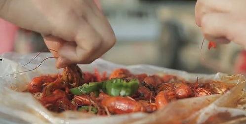 鸡腿爆料小蒙面视频,鸡腿爆料视频背后的精彩瞬间  第2张 鸡腿爆料小蒙面视频,鸡腿爆料视频背后的精彩瞬间  第2张