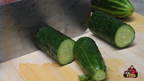 新黄瓜最新爆料图片,揭秘最新爆料图片背后的科技与美味  第2张 新黄瓜最新爆料图片,揭秘最新爆料图片背后的科技与美味  第2张