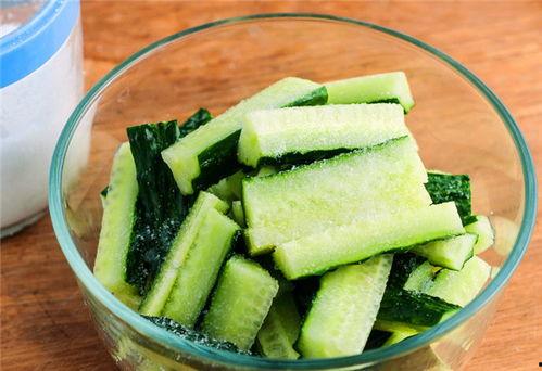 新黄瓜最新爆料图片,揭秘最新爆料图片背后的科技与美味  第3张 新黄瓜最新爆料图片,揭秘最新爆料图片背后的科技与美味  第3张