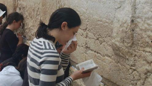 娱乐吃瓜君张口就来,揭秘娱乐圈那些不为人知的幕后故事  第2张 娱乐吃瓜君张口就来,揭秘娱乐圈那些不为人知的幕后故事  第2张